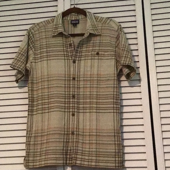 Patagonia Other - Patagonia Men’s Short Sleeve 100% Organic Cotton Size S